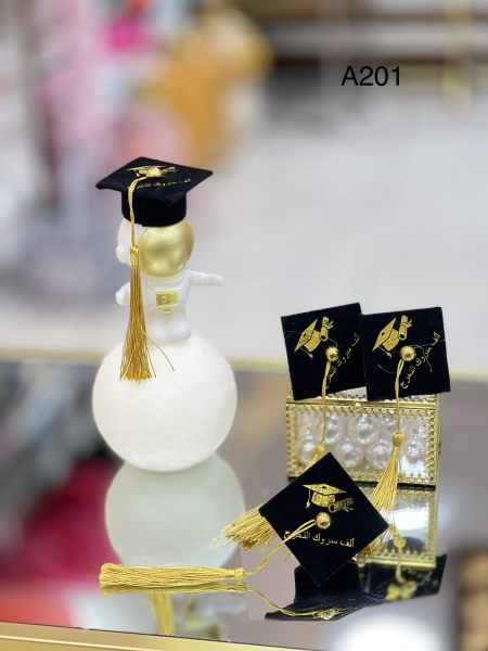 طاقية تخرج 12 قطعة A201