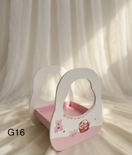 مضيفة بيبي G16